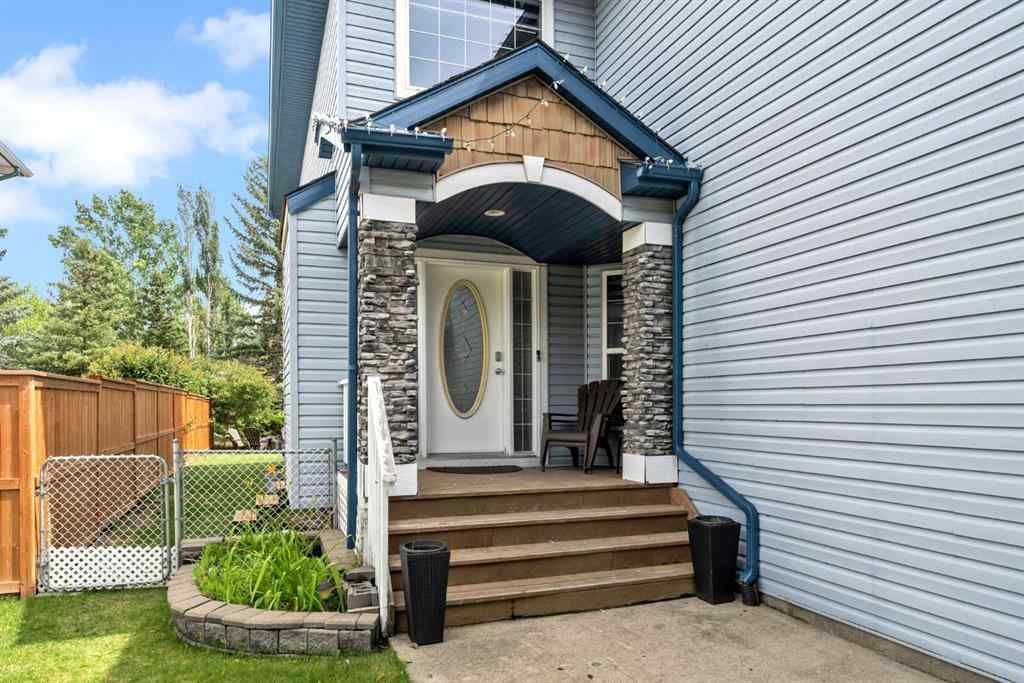 MLS® A2260874 - 135 West Lakeview Passage  in Lakeview Landing Chestermere, Residential