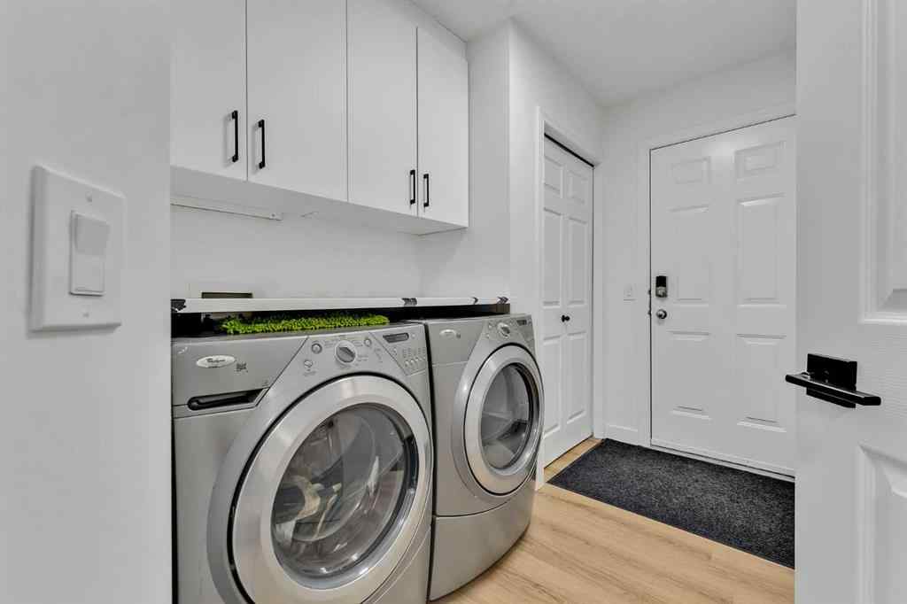 MLS® A2260874 - 135 West Lakeview Passage  in Lakeview Landing Chestermere, Residential