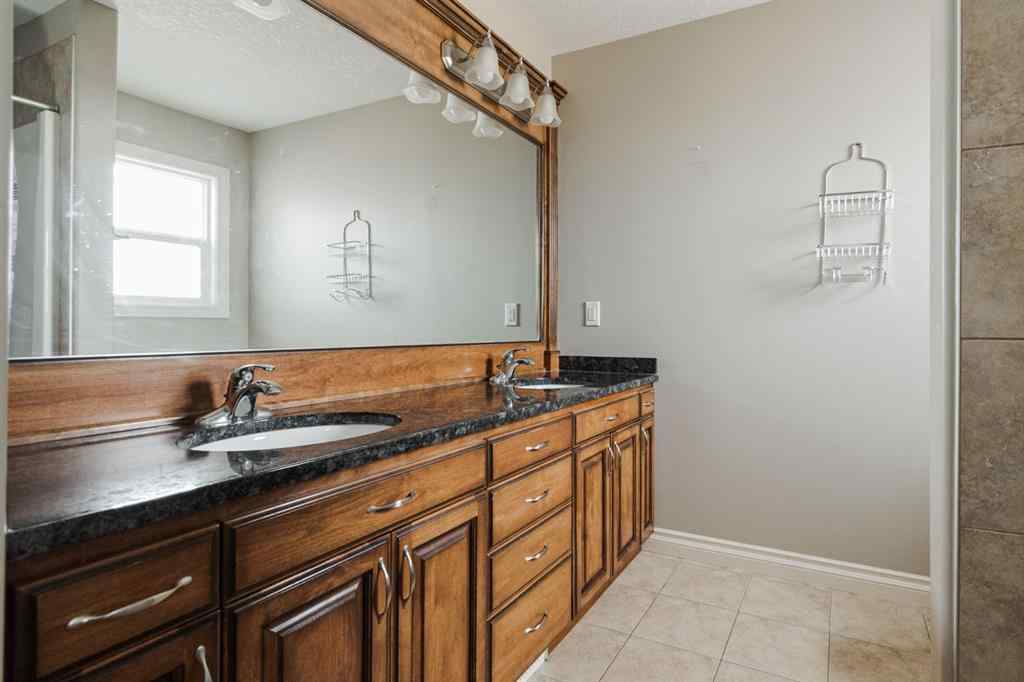 MLS® A2260876 - 276 Killdeer Way  in Eagle Ridge Fort McMurray, Residential