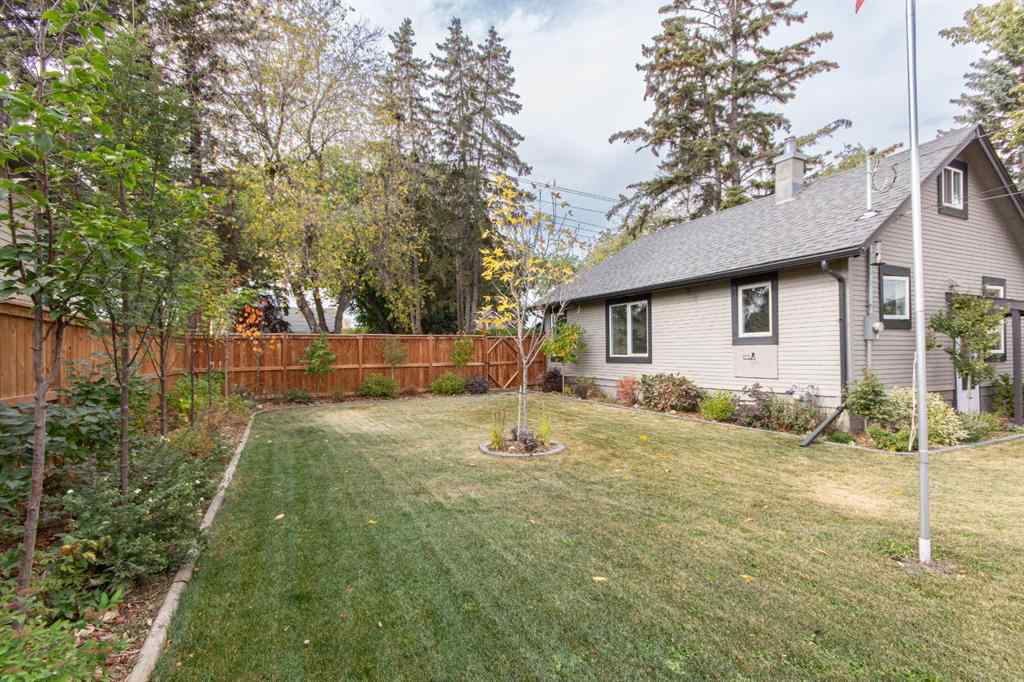 MLS® A2260879 - 5919 52 Avenue  in Riverside Meadows Red Deer, Residential