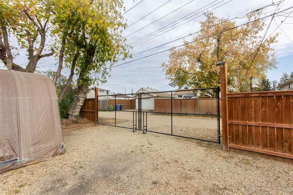 MLS® A2260879 - 5919 52 Avenue  in Riverside Meadows Red Deer, Residential