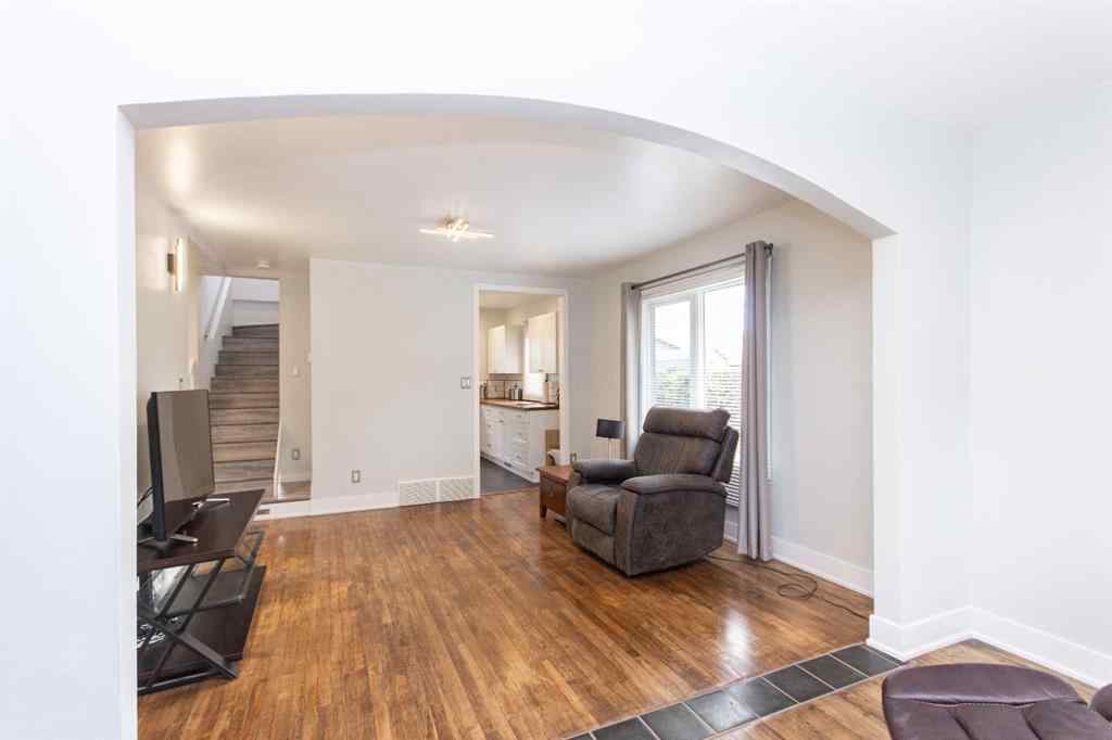 MLS® A2260879 - 5919 52 Avenue  in Riverside Meadows Red Deer, Residential