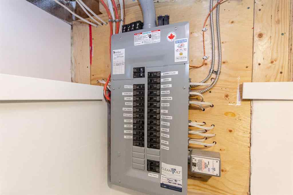 MLS® A2260879 - 5919 52 Avenue  in Riverside Meadows Red Deer, Residential