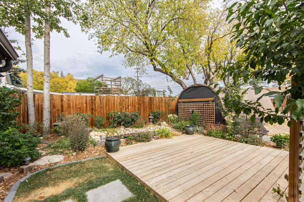 MLS® A2260879 - 5919 52 Avenue  in Riverside Meadows Red Deer, Residential