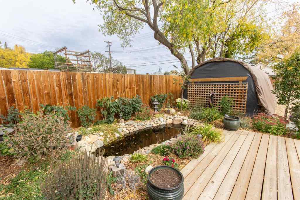 MLS® A2260879 - 5919 52 Avenue  in Riverside Meadows Red Deer, Residential