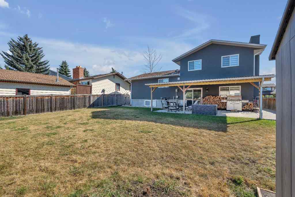 MLS® A2260880 - 351 Templevale Place NE in Temple Calgary, Residential