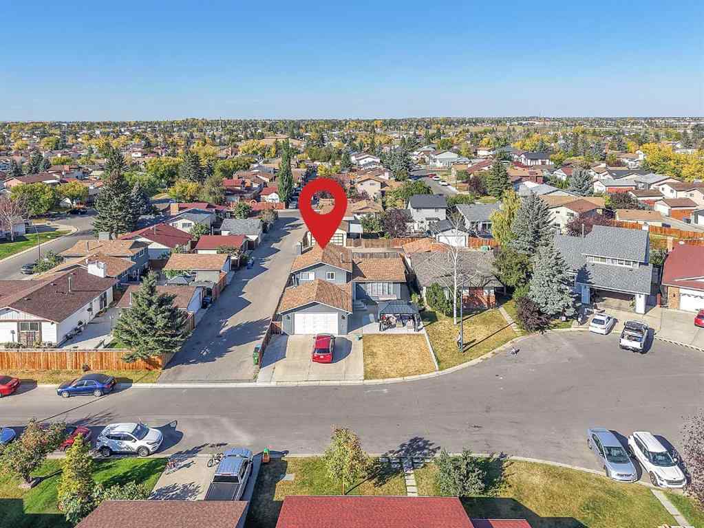 MLS® A2260880 - 351 Templevale Place NE in Temple Calgary, Residential