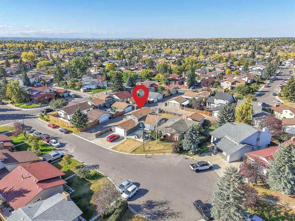 MLS® A2260880 - 351 Templevale Place NE in Temple Calgary, Residential