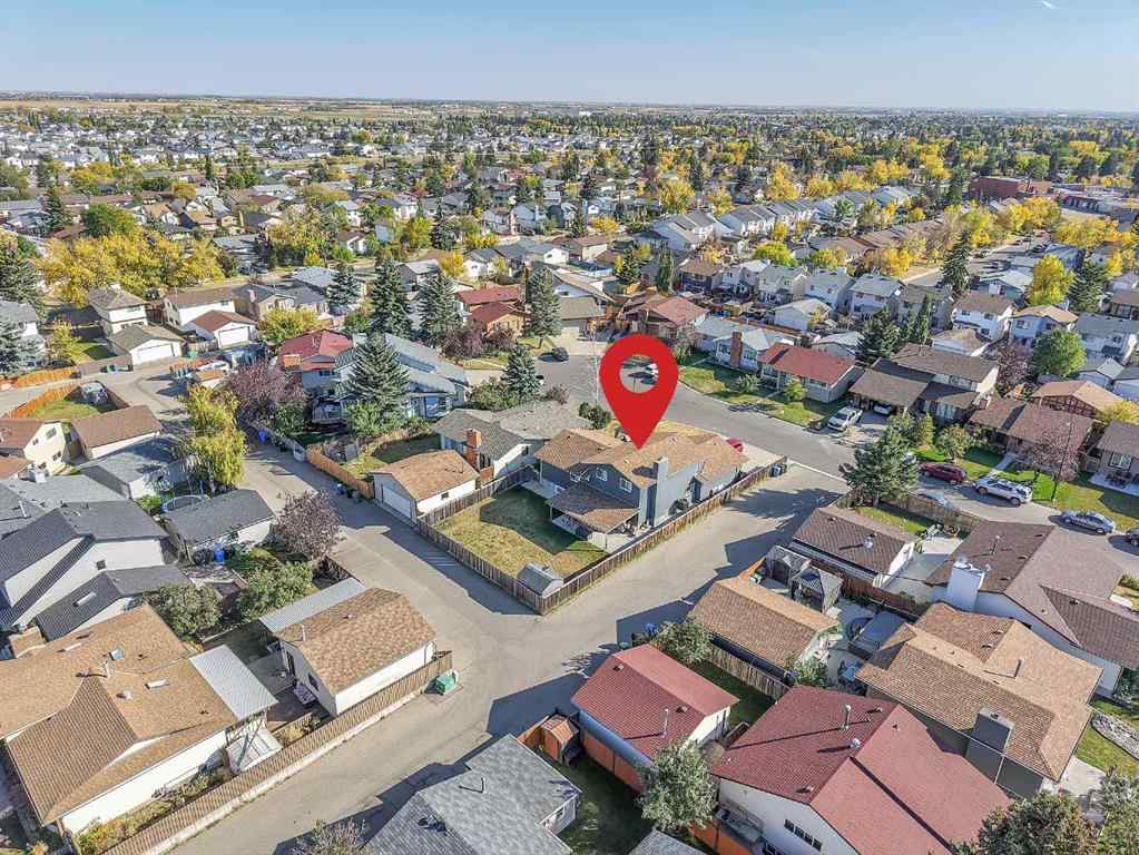 MLS® A2260880 - 351 Templevale Place NE in Temple Calgary, Residential