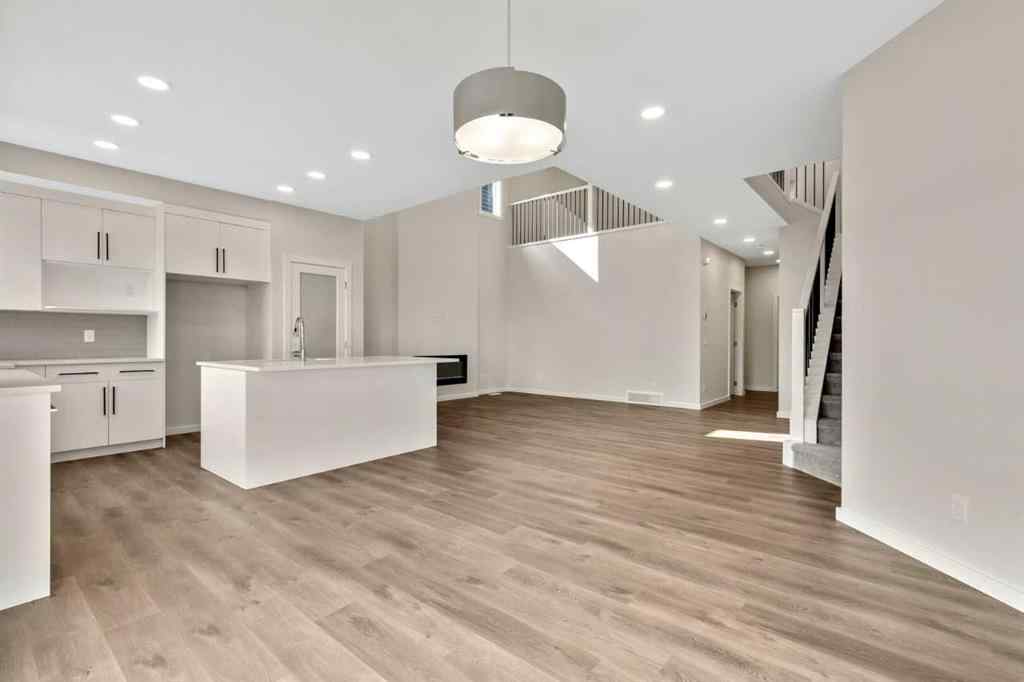 MLS® A2260882 - 19 Heritage Link  in Heritage Hills Cochrane, Residential