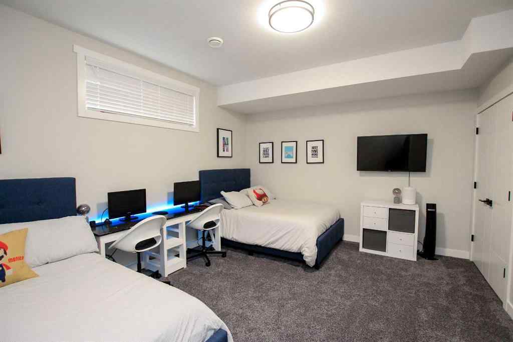 MLS® A2260885 - 652 Bridgeview Road  in Meridian Beach Rural Ponoka County, Residential