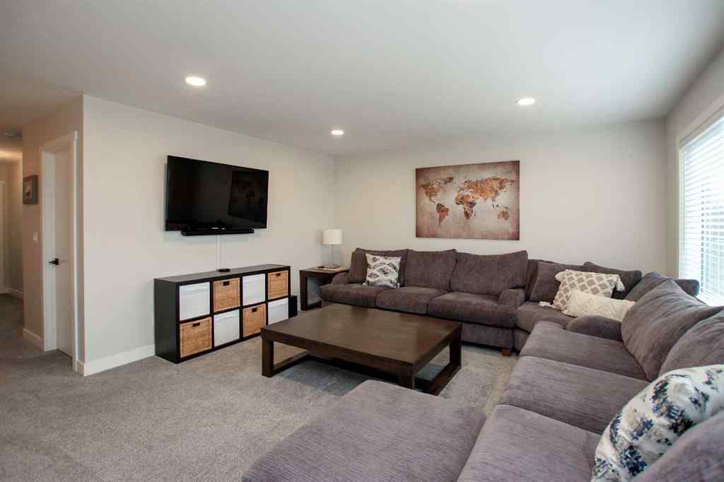 MLS® A2260885 - 652 Bridgeview Road  in Meridian Beach Rural Ponoka County, Residential