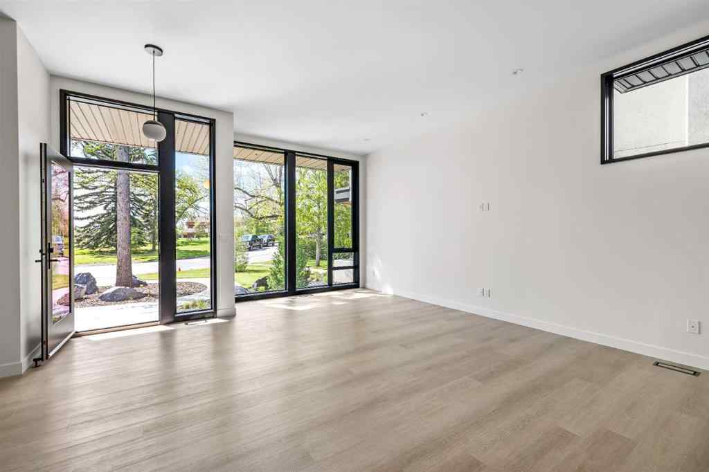 MLS® A2260893 - 3C Willow Crescent SW in Spruce Cliff Calgary, Residential