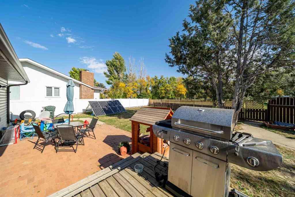 MLS® A2260903 - 19 Violet Court SE in NONE Medicine Hat, Residential