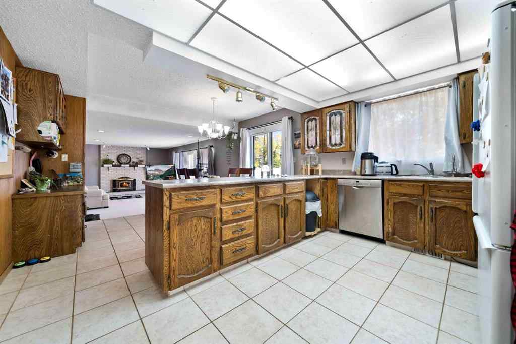 MLS® A2260903 - 19 Violet Court SE in NONE Medicine Hat, Residential