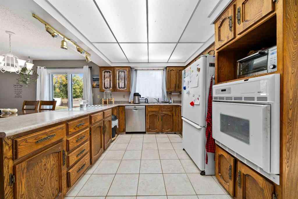 MLS® A2260903 - 19 Violet Court SE in NONE Medicine Hat, Residential