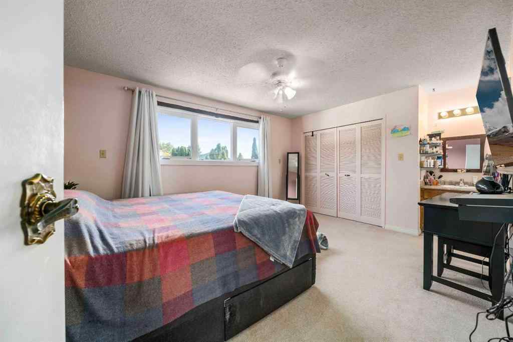 MLS® A2260903 - 19 Violet Court SE in NONE Medicine Hat, Residential