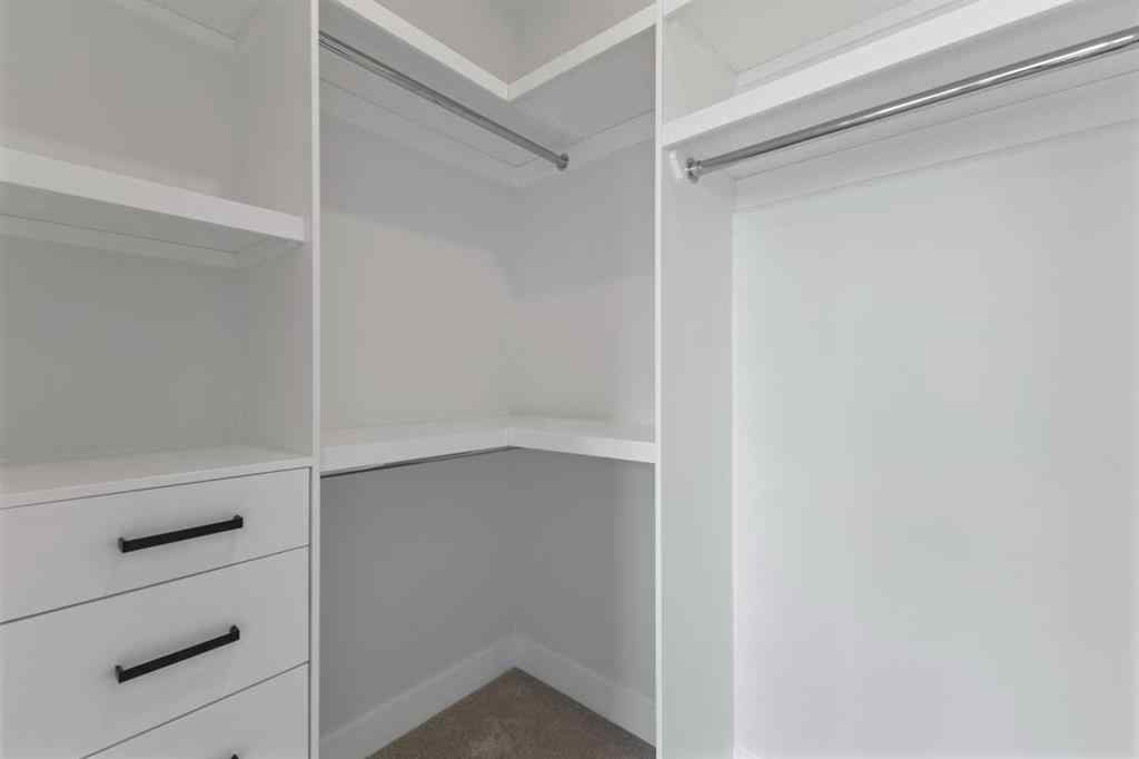 MLS® A2260904 - 644 25 Avenue NW in Mount Pleasant Calgary, Residential