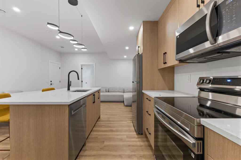 MLS® A2260904 - 644 25 Avenue NW in Mount Pleasant Calgary, Residential