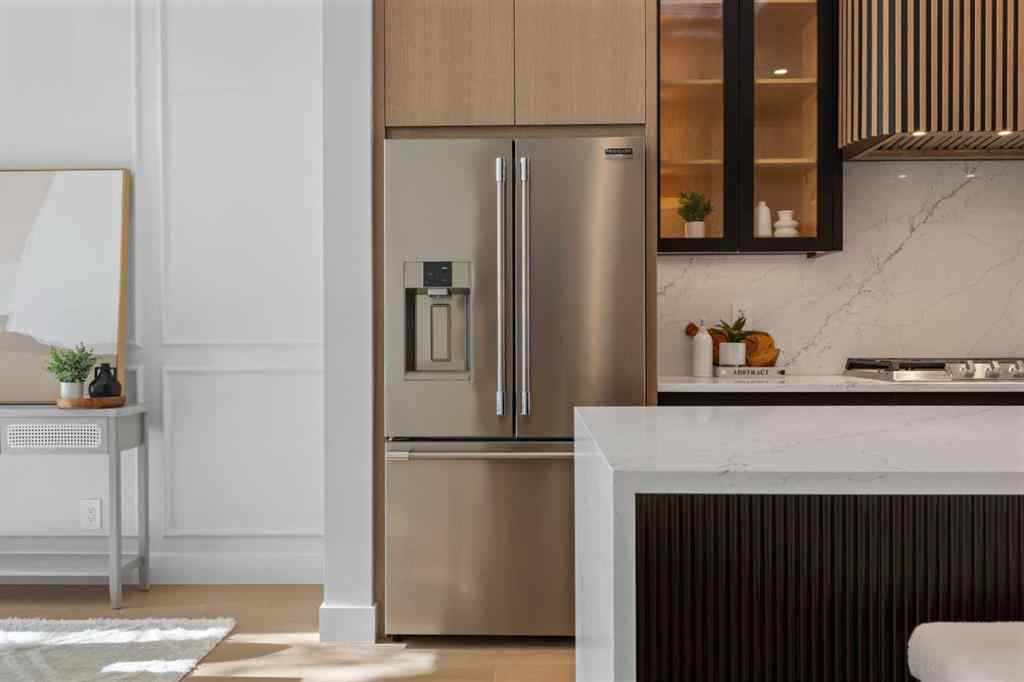 MLS® A2260904 - 644 25 Avenue NW in Mount Pleasant Calgary, Residential