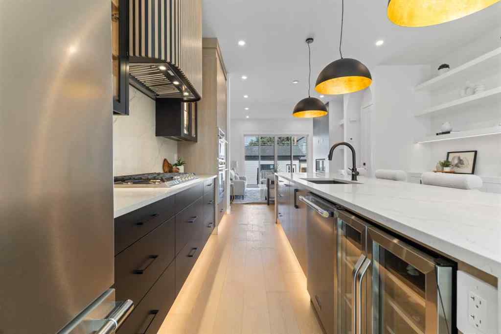 MLS® A2260904 - 644 25 Avenue NW in Mount Pleasant Calgary, Residential