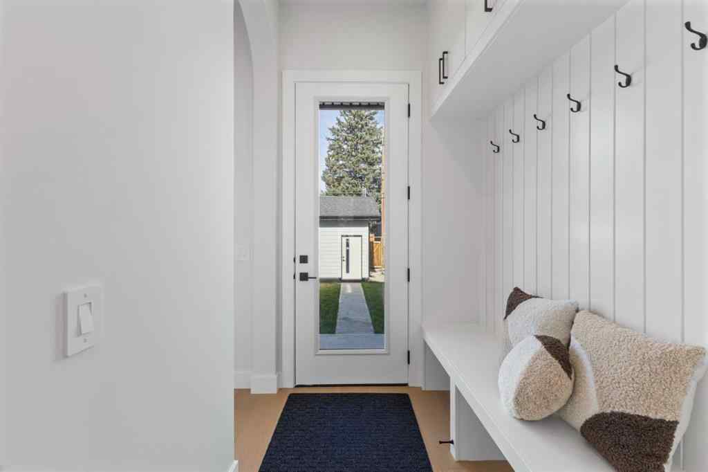 MLS® A2260904 - 644 25 Avenue NW in Mount Pleasant Calgary, Residential