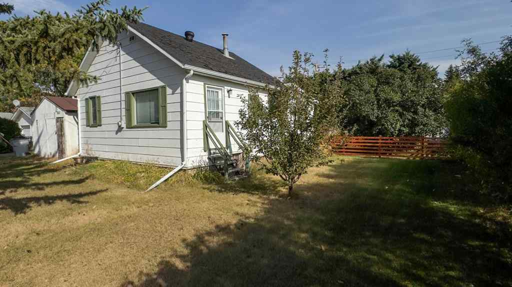 MLS® A2260912 - 1025 14 Street  in Wainwright Wainwright, Residential