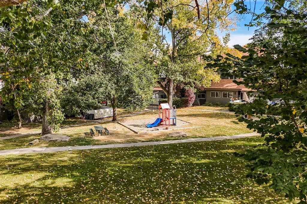 MLS® A2260915 - Unit #1612 2520 Palliser Drive SW in Oakridge Calgary, Residential