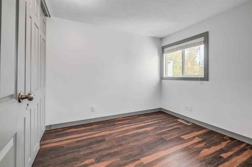 MLS® A2260915 - Unit #1612 2520 Palliser Drive SW in Oakridge Calgary, Residential