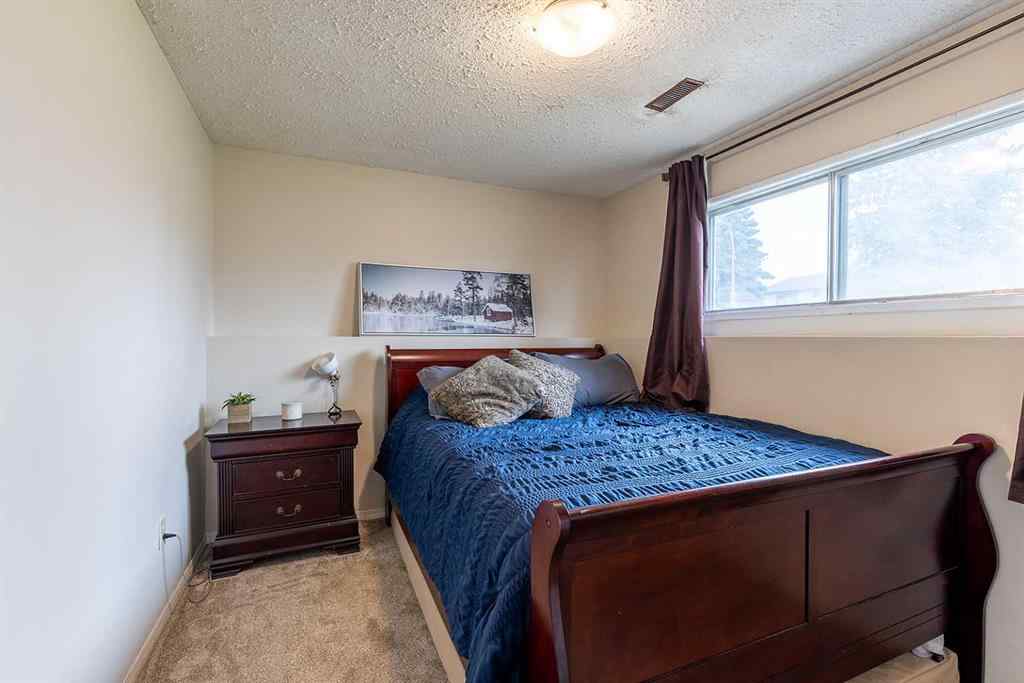 MLS® A2260921 - 32 Cocks Way SE in Southview-Park Meadows Medicine Hat, Residential