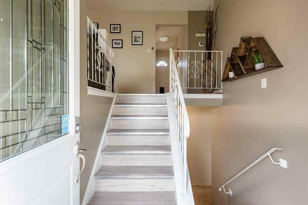 MLS® A2260921 - 32 Cocks Way SE in Southview-Park Meadows Medicine Hat, Residential