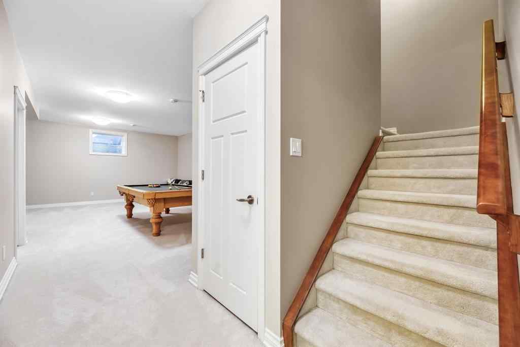 MLS® A2260926 - 1813 20 Avenue NW in Capitol Hill Calgary, Residential