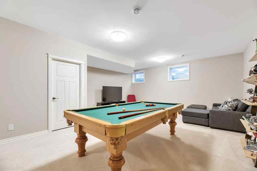 MLS® A2260926 - 1813 20 Avenue NW in Capitol Hill Calgary, Residential