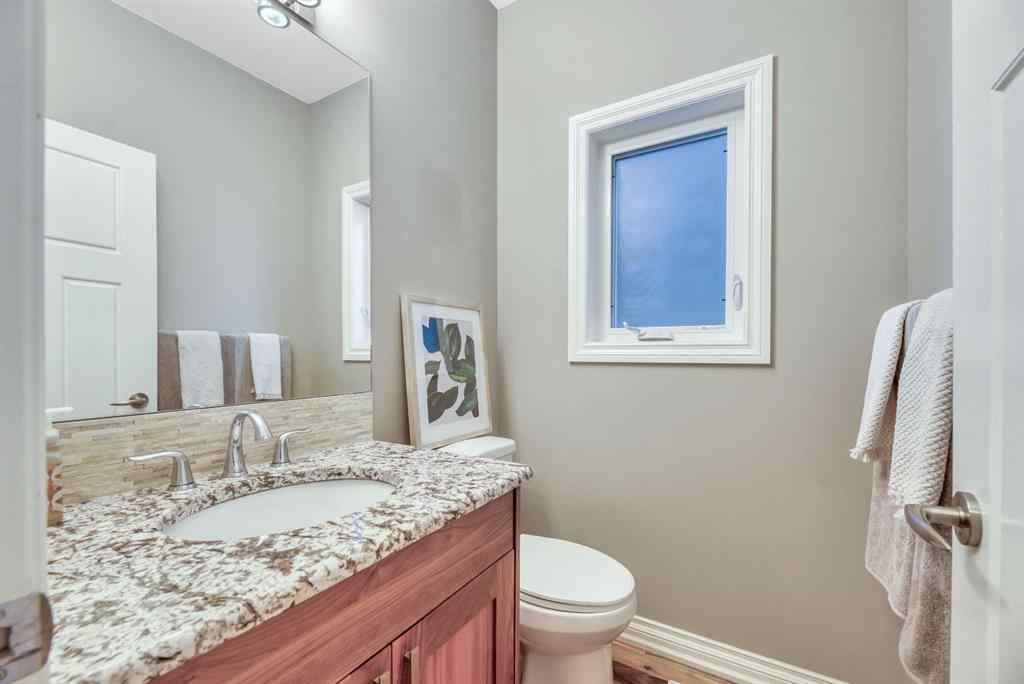 MLS® A2260926 - 1813 20 Avenue NW in Capitol Hill Calgary, Residential