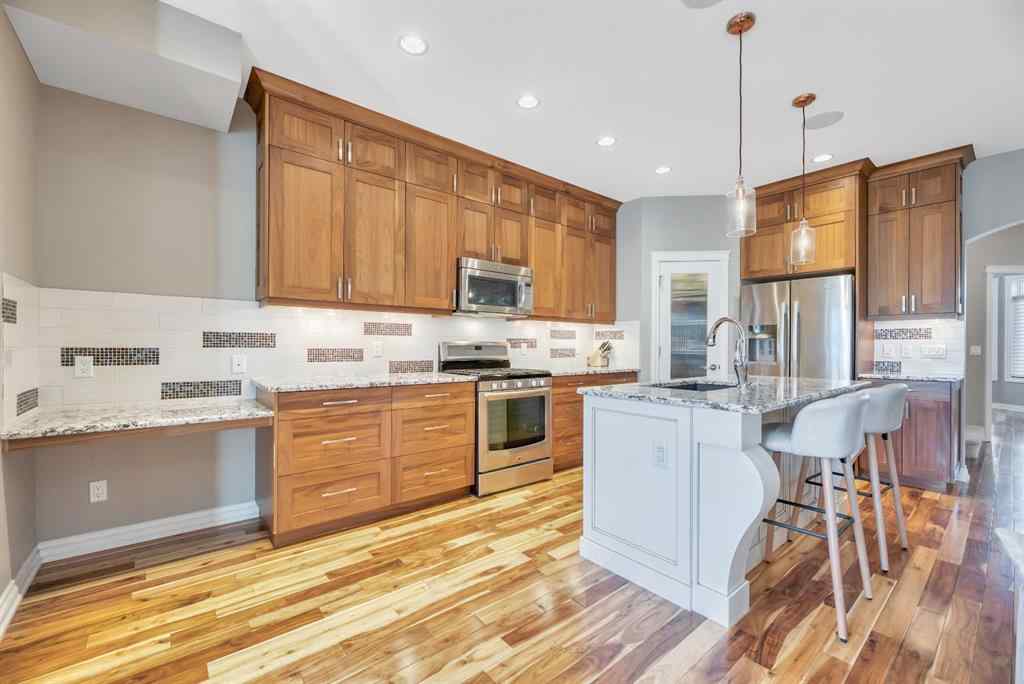 MLS® A2260926 - 1813 20 Avenue NW in Capitol Hill Calgary, Residential