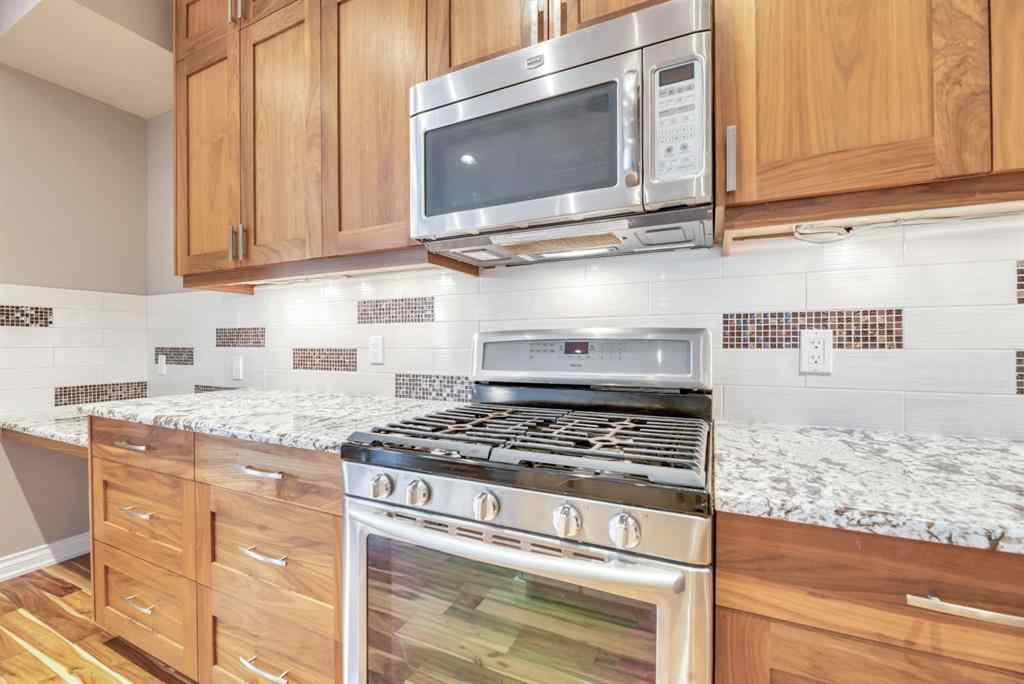 MLS® A2260926 - 1813 20 Avenue NW in Capitol Hill Calgary, Residential