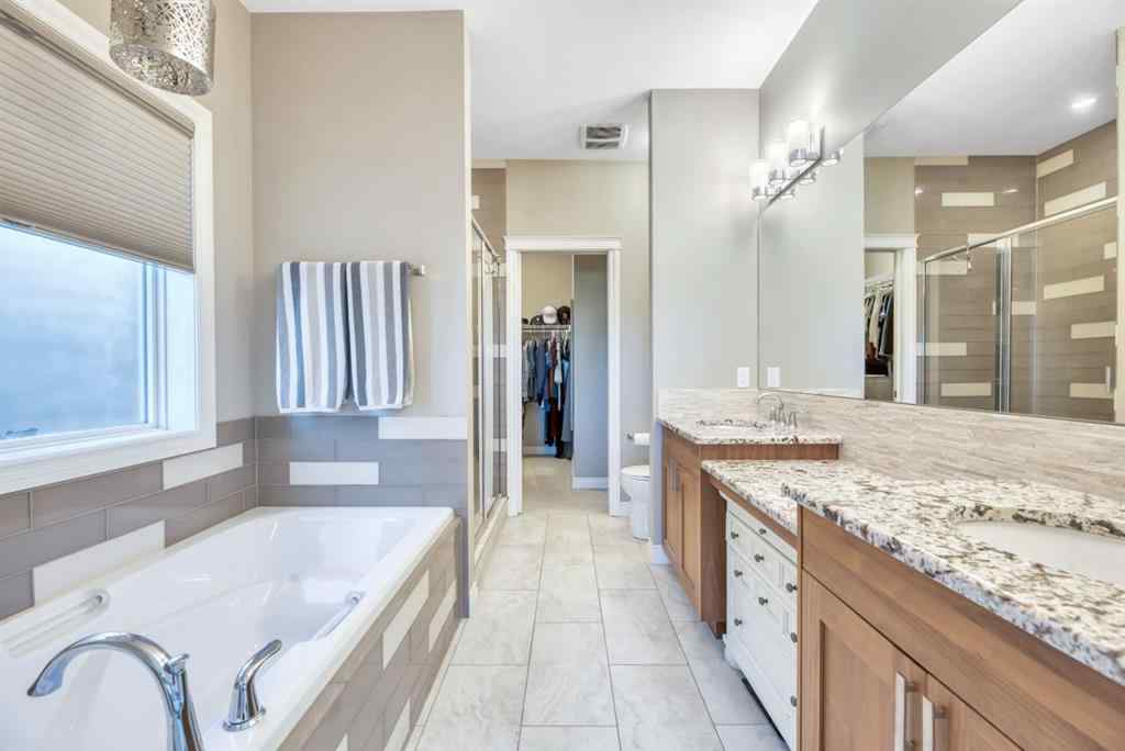 MLS® A2260926 - 1813 20 Avenue NW in Capitol Hill Calgary, Residential