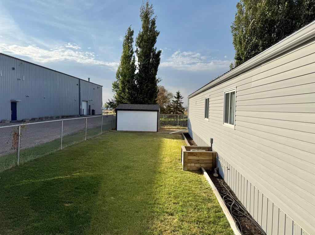 MLS® A2260931 - Unit #1 310 Railway Avenue  in NONE Duchess, Mobile