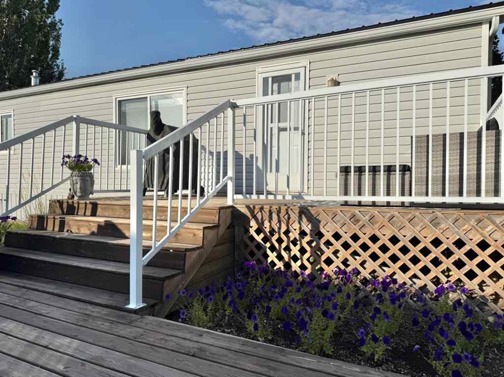 MLS® A2260931 - Unit #1 310 Railway Avenue  in NONE Duchess, Mobile