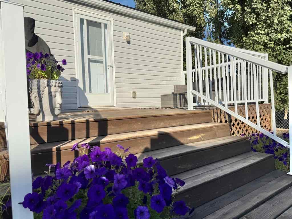 MLS® A2260931 - Unit #1 310 Railway Avenue  in NONE Duchess, Mobile