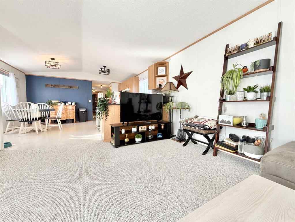 MLS® A2260931 - Unit #1 310 Railway Avenue  in NONE Duchess, Mobile