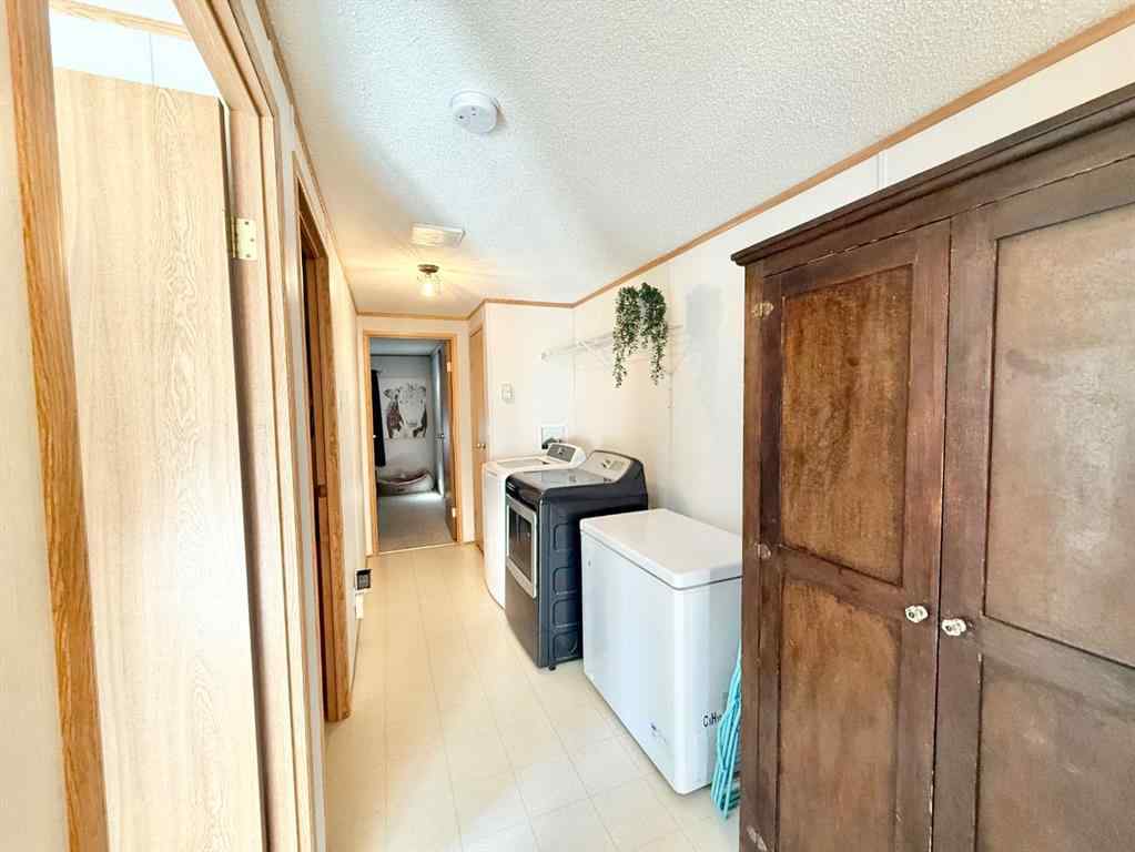 MLS® A2260931 - Unit #1 310 Railway Avenue  in NONE Duchess, Mobile