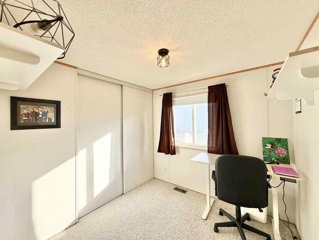 MLS® A2260931 - Unit #1 310 Railway Avenue  in NONE Duchess, Mobile