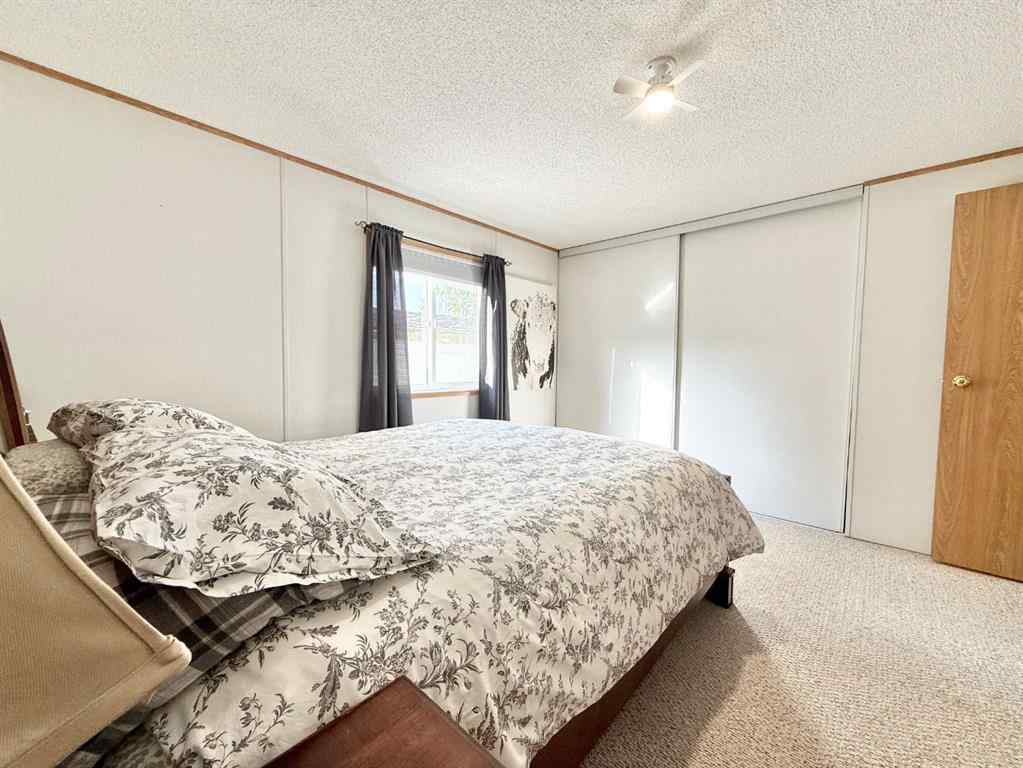 MLS® A2260931 - Unit #1 310 Railway Avenue  in NONE Duchess, Mobile