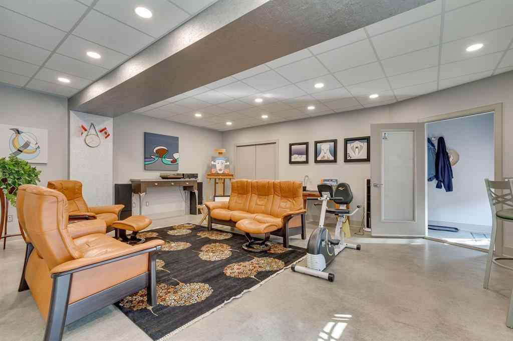 MLS® A2260941 - 954 Drury Avenue NE in Bridgeland/Riverside Calgary, Residential