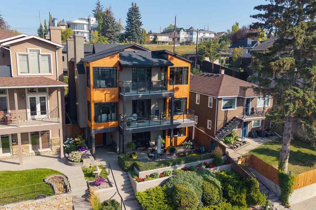 MLS® A2260941 - 954 Drury Avenue NE in Bridgeland/Riverside Calgary, Residential