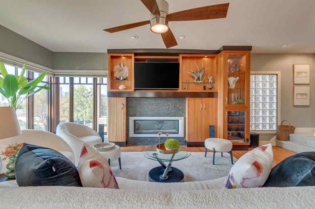 MLS® A2260941 - 954 Drury Avenue NE in Bridgeland/Riverside Calgary, Residential