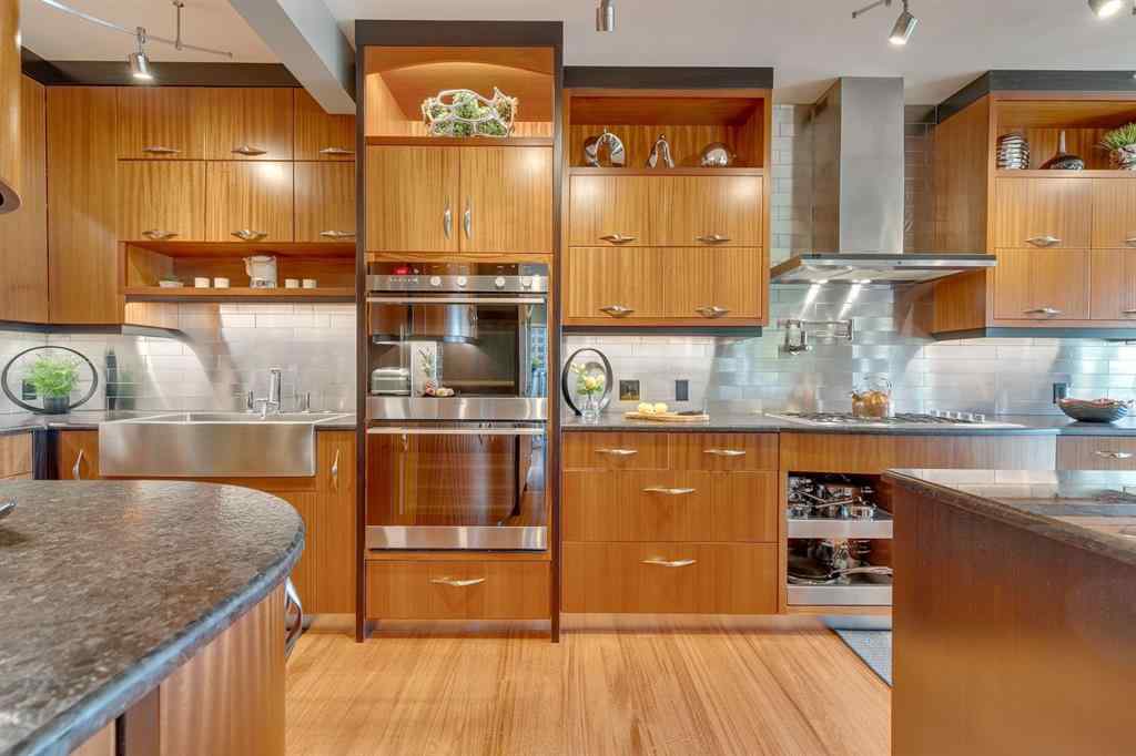 MLS® A2260941 - 954 Drury Avenue NE in Bridgeland/Riverside Calgary, Residential