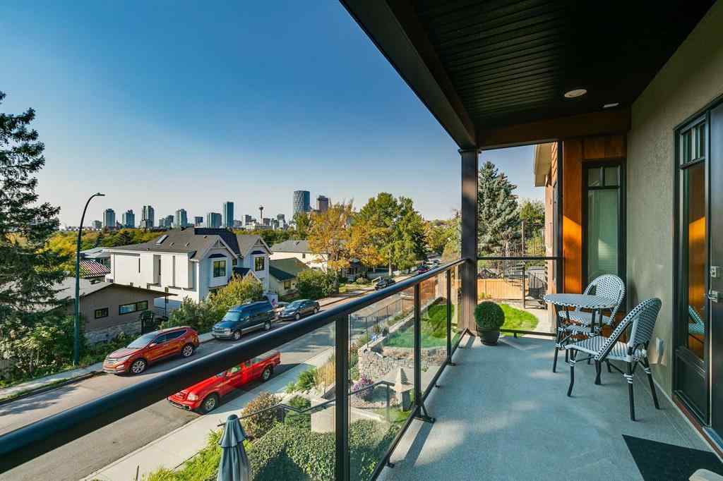 MLS® A2260941 - 954 Drury Avenue NE in Bridgeland/Riverside Calgary, Residential