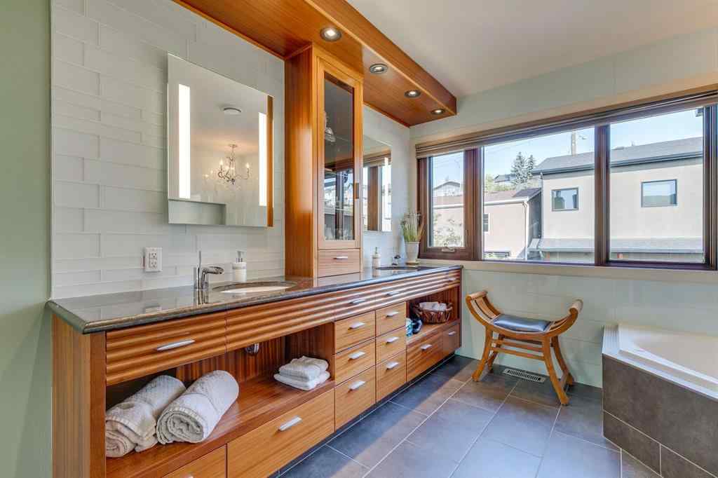 MLS® A2260941 - 954 Drury Avenue NE in Bridgeland/Riverside Calgary, Residential